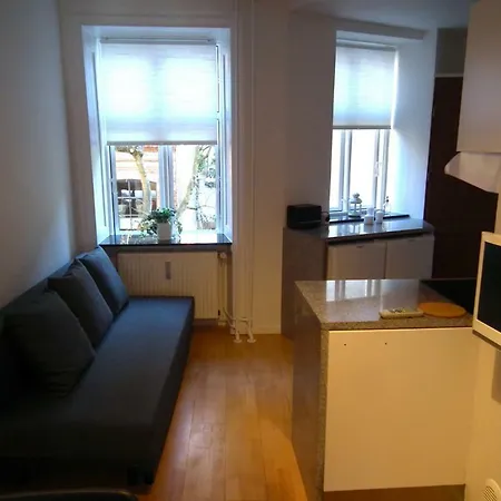 50m2 - 1 Sal Centrum Med Egen Indgang